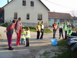 Očiščevalna akcija v Škocjanu